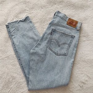 Levis wedgie jeans